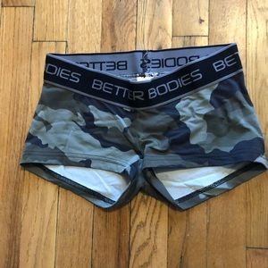 Like New Green Camo Better Bodies Booty Shorts S
